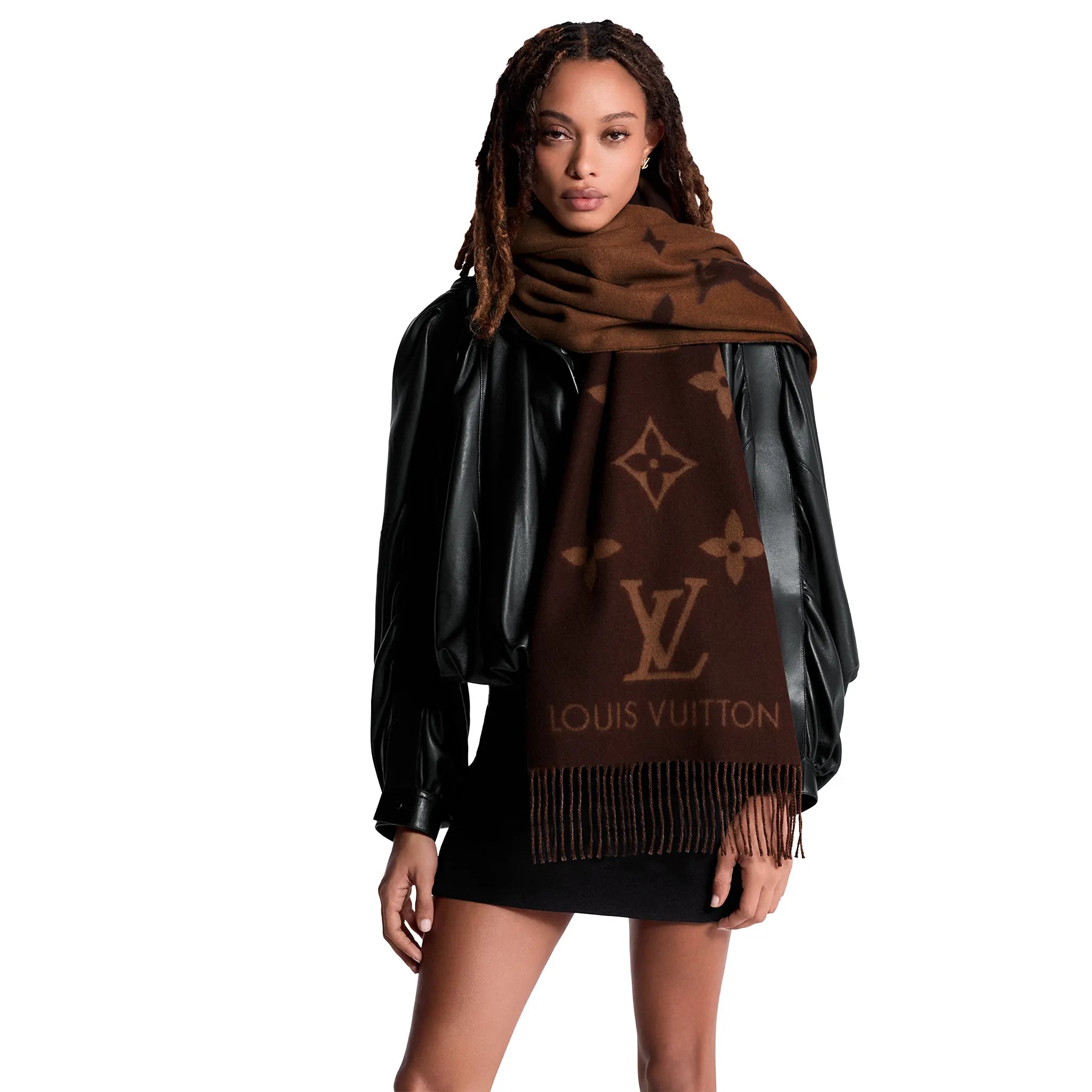 Model View of Louis Vuitton Reykjavik Marron Fonce Scarf M78125